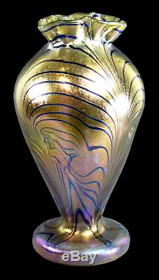 KRALIK Glass Art Nouveau Iridescent Blue over Gold King Tut Pattern Vase