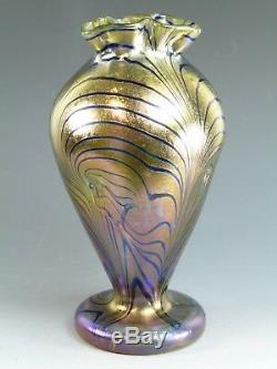 KRALIK Glass Art Nouveau Iridescent Blue over Gold King Tut Pattern Vase