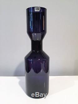 Kaj Franck for Nuutajarvi Notsjo Finland Inky Blue Tall Glass Vase