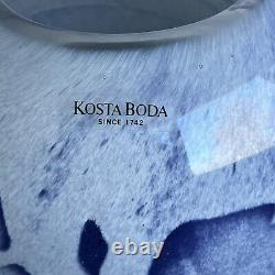 Kosta Boda Signed Olle Brozen Floating Flowers Blue Art Glass Vase