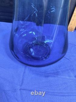 L. E. Smith 43 Peacock Blue Swung Glass Floor Vase Monumental MCM Vintage