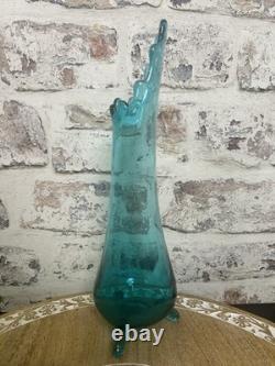 L. E. Smith Midcentury Modern Swung Glass Vase Gorgeous Peacock Blue 11 Tall