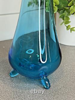 L. E. Smith Peacock Blue Swung Stretch Tri-footed 3 Toe Smoothie Vase 14.25