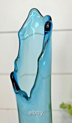 L. E. Smith Peacock Blue Swung Stretch Tri-footed 3 Toe Smoothie Vase 14.25