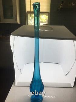LE SMITH Teal Art Glass Vase 21 Stunning. 3-2-G