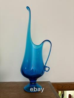 LE Smith 19.25 Blue Simplicity Swung Glass Footed Pitcher Vase