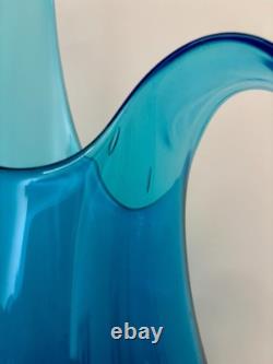 LE Smith 19.25 Blue Simplicity Swung Glass Footed Pitcher Vase