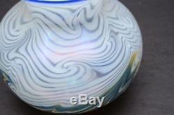 LUNDBERG STUDIOS Art Glass VASE IRIDESCENT Blue White swirls BEAUTIFUL signed