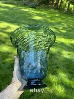 Large Mid-Century Mexican Glass 10 Vase Broken Spiral Pattern Molded Avalos