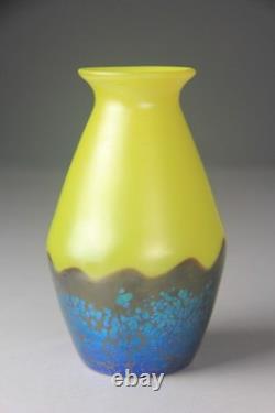 Loetz Art Glass Vase Ausfuhrung 226 Metallic Yellow with Cobalt Papillon RARE