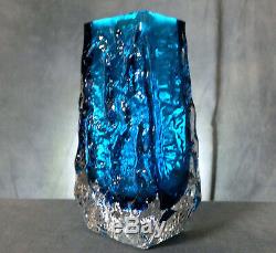 Lovely Geoffery Baxter Designed Whitefriars Kingfisher Blue Textured Coffin Vase