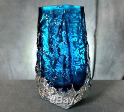 Lovely Geoffery Baxter Designed Whitefriars Kingfisher Blue Textured Coffin Vase