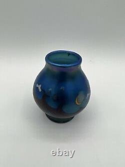 Lundberg Studios Blue Iridescent Moon Stars And Waves Art Glass Vase 1979