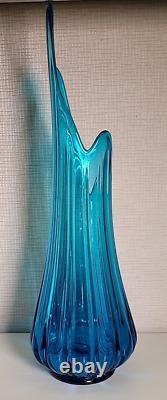 MCM L. E. Smith blue 21 3/4 tall Swung Vase Simplicity Ribbed 6 1/4 Fat Bottom