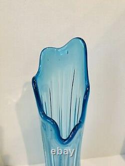 MCM LE Smith peacock blue swung glass vase fat bottom ribbed 22