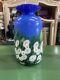 Mad Art Signed Glass Studio 2002 Blue Sky Daisy Floral Flower Vase Hand Blown