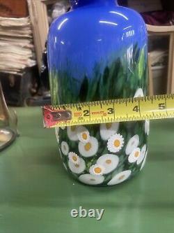 Mad Art Signed Glass Studio 2002 Blue Sky Daisy Floral Flower Vase Hand Blown