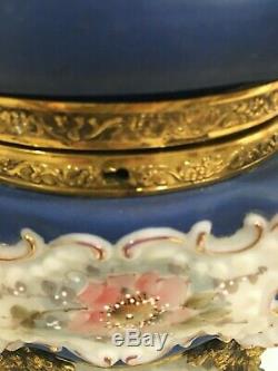 Magnificent UM Wave Crest Ornate Lidded Box- Original Blue Lining- Great Color