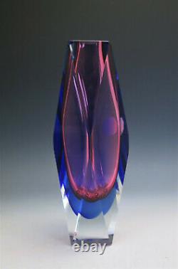 Mandruzzato Murano Sommerso Hot Pink Cobalt Blue Clear Facet Cut Glass Vase
