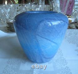 Michael Nourot Studio Glass. 4 1/2 Blue Swirl Vase. Signed & Beautiful. Nice