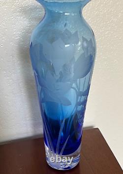 Michele Dern Trinidad CA Glass Studio Etched Blue Glass Freesa Vase 25/50 signed