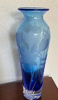 Michele Dern Trinidad CA Glass Studio Etched Blue Glass Freesa Vase 25/50 signed