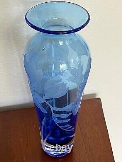 Michele Dern Trinidad CA Glass Studio Etched Blue Glass Freesa Vase 25/50 signed