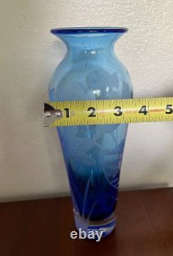 Michele Dern Trinidad CA Glass Studio Etched Blue Glass Freesa Vase 25/50 signed