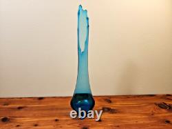 Mid Century L. E. Smith Peacock Blue Swung Stretch 3 Toed Foot Glass Vase 16