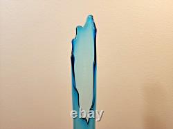 Mid Century L. E. Smith Peacock Blue Swung Stretch 3 Toed Foot Glass Vase 16