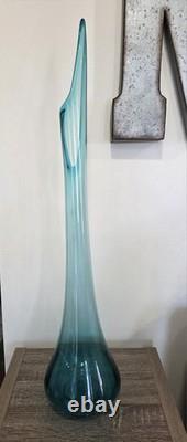 Mid-Century Modern Turquoise Swung Glass Vase Produced by L. E. Smith Glass 31 S