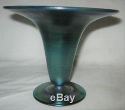 Mint Antique Steuben Blue Aurene # 3070 USA Art Glass Flower Garden Urn Vase