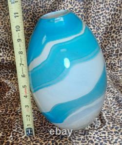 Murano Art Glass Hand Blown Blue & Cream Spiral Vase ITALY