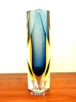 Murano Glass MANDRUZZATO Facet Crystal 21cm Blue & Yellow Sommerso 1960´s VASE