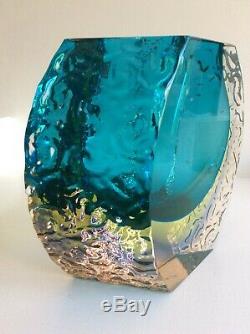 Murano Mandruzzato Uranium Block Vase Turquoise Yellow Blue Light Peach 2.47Kg