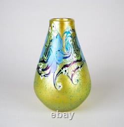 Orient & Flume Blue & Yellow Floral Iridescent Art Glass Vase Signed c. 1981