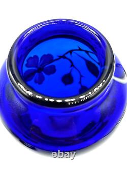 Orient & Flume Iridescent Cobalt Blue Design Paperweight Art Glass Vase-Signed