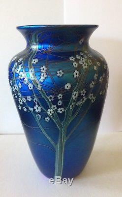 Orient and Flume Blue Iridescent Hawthorne Art Glass Vase Signed