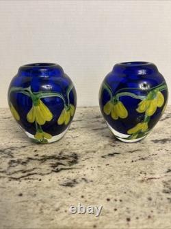 Pair Of Murano Vases With floral pattern in blue and yellow hand blown glass