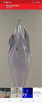 RARE Neodymium glass vase With Selenium