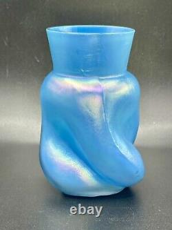 READ Antique Rare Kralik Free Form Pinched Twist Iridecent Art Glass Vase GLOWS