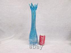 RON MYNATT AR Artist Light Blue Iridescent Handblown 18 Tall Glass Swung Vase