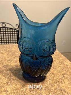 Rainbow Viking Glass Blue Owl Vase Hand Blown Vintage EUC