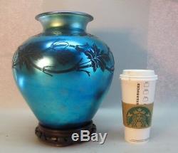 Rare 10.5 STEUBEN BLUE AURENE Engraved Blackberry Art Glass Vase c. 1915