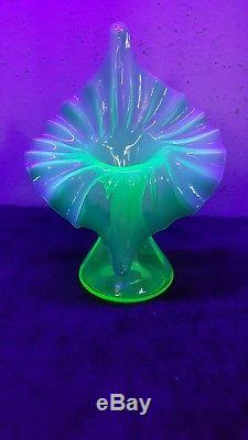 Rare Blue And Yellow Uranium Vaseline Glass Vase Jip