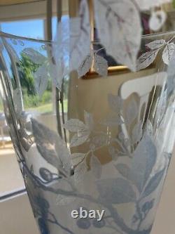 Rare Cambridge Willow Light Blue 12 Etched # 717 Vase Bird, Berries, Tree