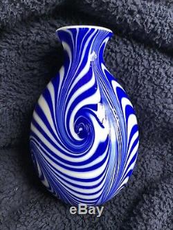 Rare Fenton Glass Fetty Barber High Labyrinth 9 Vase Blue On White 1975