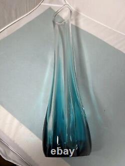 Rare HTF Viking Swung Glass Flamenco Vase 23.5 Bluenique Blue New Martinsville