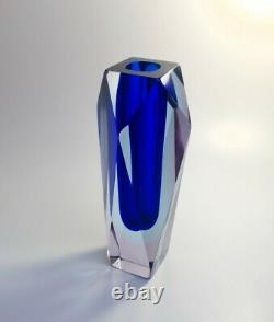Rare Shape 1970s Alessandro Mandruzzato Blue Sommerso Murano Faceted Glass Vase