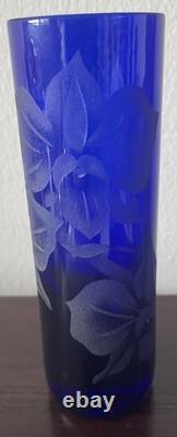 Rare Vntg Cobalt Blue Glass Etched Orchids Vase Hawaiian Artist Jennifer Pontz
